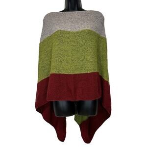Margaret Winters Gray, Green & Red Colorblock‎ Poncho Sweater One Size